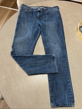 Rock & Republic Mid-Blue Straight Leg Jeans